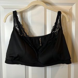 Torrid black bralette size 6